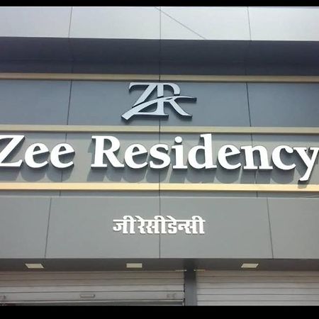Готель Zee Residency Мумбаї Екстер'єр фото